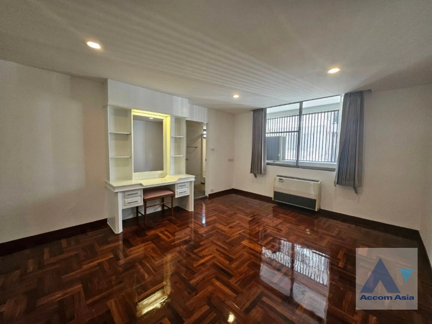 22  3 br Apartment for rent and sale in Sukhumvit ,Bangkok BTS Phrom Phong at Family Size Residence Starting at 280 Sqm AA40990