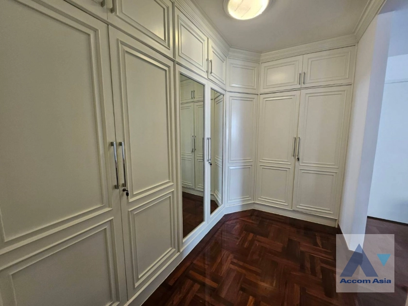 26  3 br Apartment for rent and sale in Sukhumvit ,Bangkok BTS Phrom Phong at Family Size Residence Starting at 280 Sqm AA40990