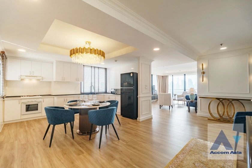 5  2 br Condominium for rent and sale in Sukhumvit ,Bangkok BTS Nana at Lake Green AA41022