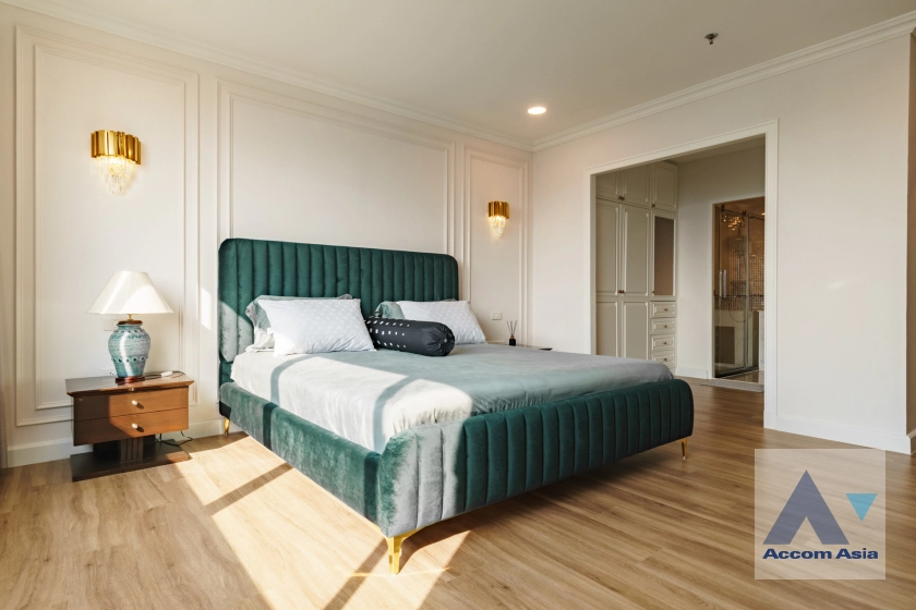 12  2 br Condominium for rent and sale in Sukhumvit ,Bangkok BTS Nana at Lake Green AA41022