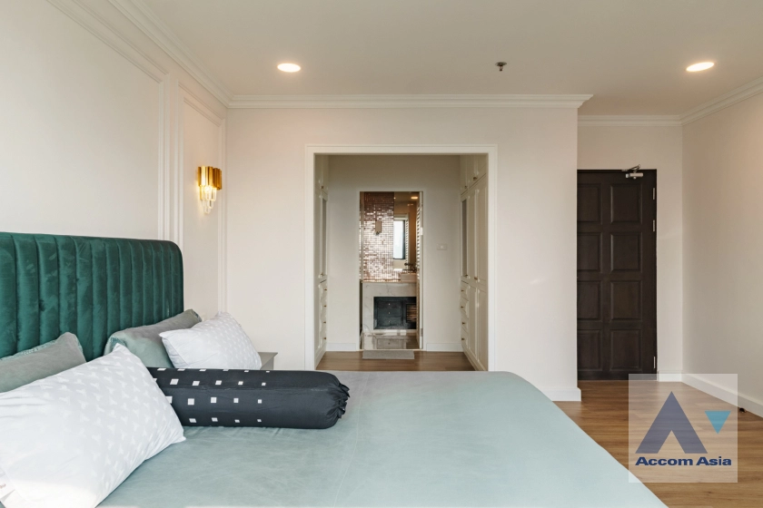 13  2 br Condominium for rent and sale in Sukhumvit ,Bangkok BTS Nana at Lake Green AA41022