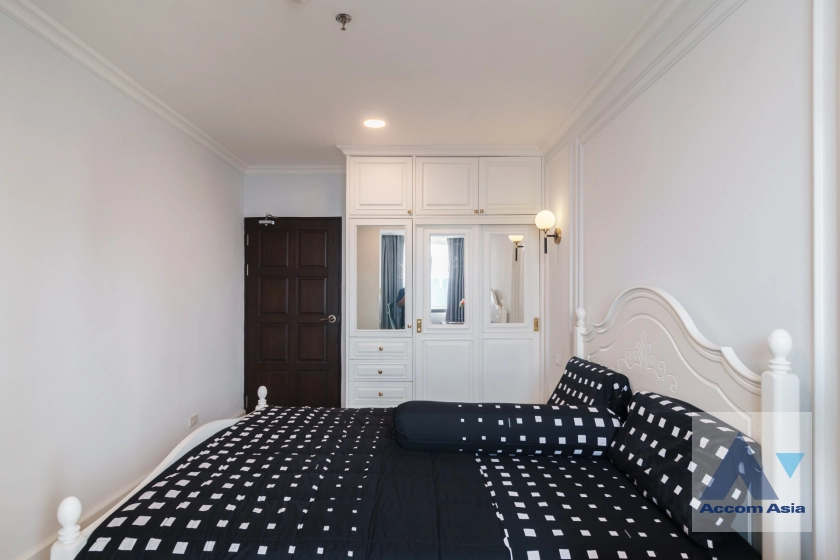 21  2 br Condominium for rent and sale in Sukhumvit ,Bangkok BTS Nana at Lake Green AA41022