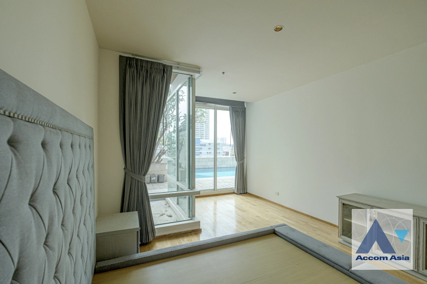 15  3 br Condominium for rent and sale in Sathorn ,Bangkok BTS Chong Nonsi - BRT Sathorn at The Empire Place AA41025