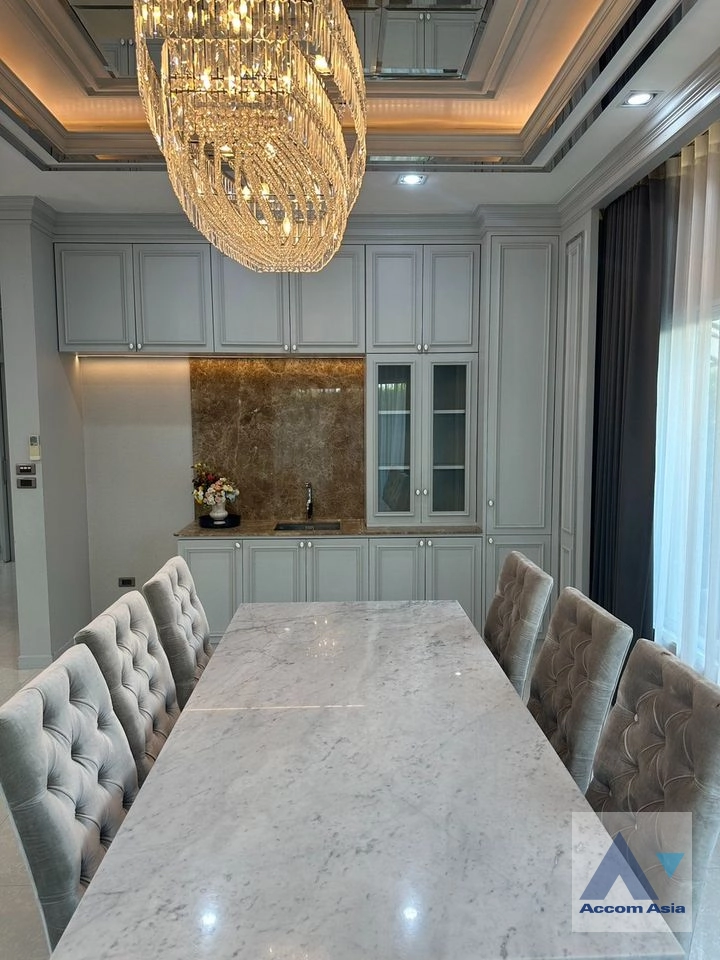 9  5 br House for rent and sale in Pattanakarn ,Bangkok  at Two Grande Monaco Bangna-Wongwaen AA41031