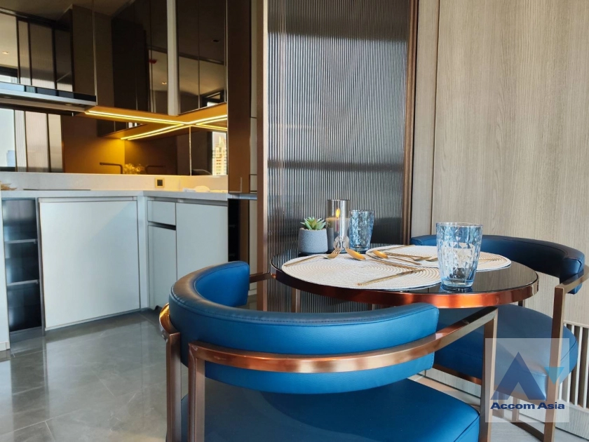 unit 1 Bedroom  Condominium For Rent in Sathorn, Bangkok  near BTS Chong Nonsi (AA41034)
