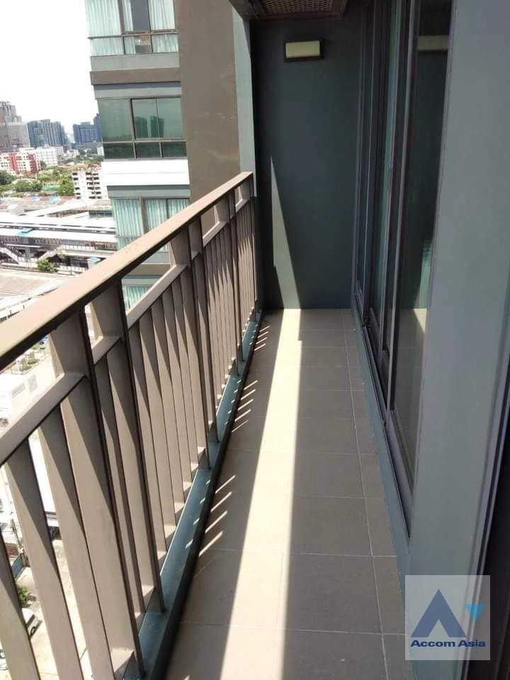 4  2 br Condominium for rent and sale in Phaholyothin ,Bangkok BTS Saphan-Kwai at The Signature by Urbano AA41043