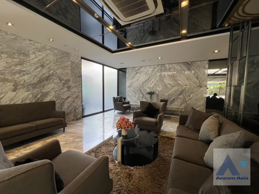 4  1 br Condominium for rent and sale in  ,Bangkok MRT Rama 9 - ARL Makkasan at Chewathai Residence Asoke AA41064