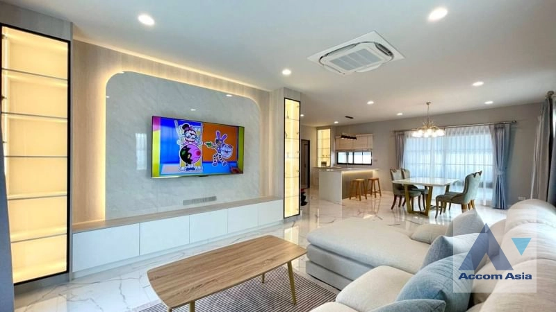  1  4 br House for rent and sale in Samutprakan ,Samutprakan  at Setthasiri Bangna Suvarnabhumi AA41068