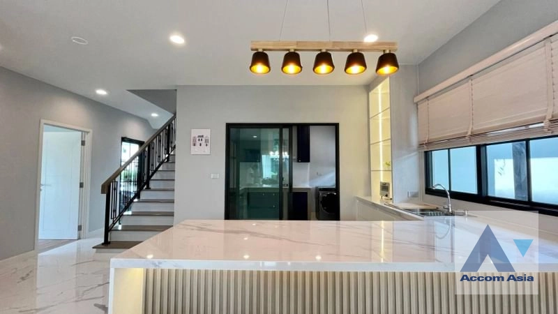 6  4 br House for rent and sale in Samutprakan ,Samutprakan  at Setthasiri Bangna Suvarnabhumi AA41068