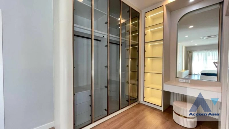 17  4 br House for rent and sale in Samutprakan ,Samutprakan  at Setthasiri Bangna Suvarnabhumi AA41068