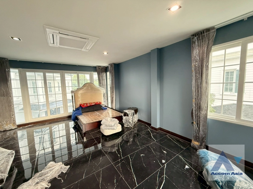 27  4 br House for rent and sale in Bang Na ,Bangkok BTS Bearing at Fantasia Villa 3  AA41069