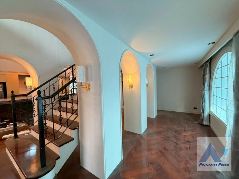 42  4 br House for rent and sale in Bang Na ,Bangkok BTS Bearing at Fantasia Villa 3  AA41069