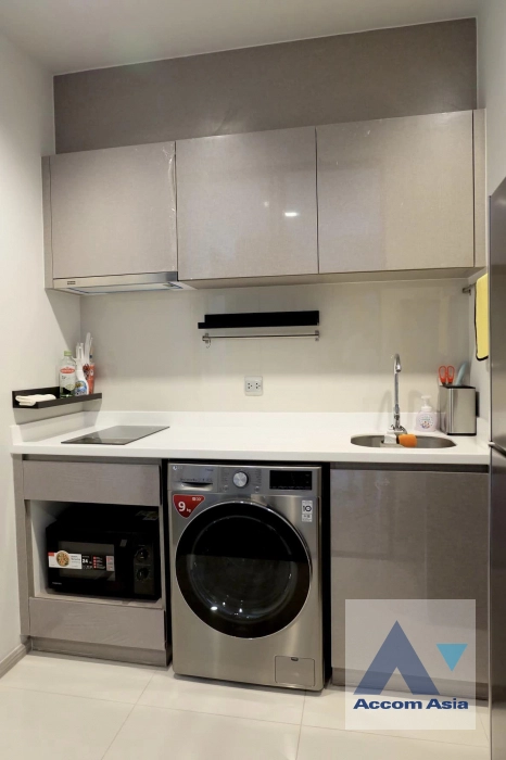 unit 1 Bedroom  Condominium For Rent in Phaholyothin, Bangkok  near MRT Rama 9 (AA41072)