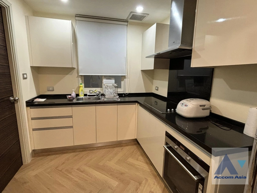  1  2 br Condominium For Rent in Charoen Nakhon ,Bangkok BTS Krung Thon Buri at WaterMark Chaophraya River AA41090