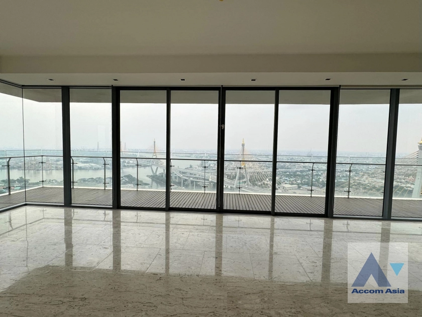 unit 3 Bedrooms  Condominium For Rent in Rama 3, Bangkok  near BRT Wat Dan (AA41091)