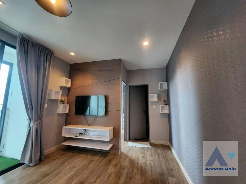 unit 2 Bedrooms  Condominium For Sale in Charoen Nakhon, Bangkok  (AA41098)