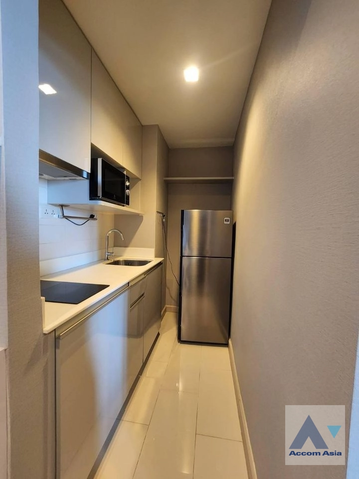 unit 2 Bedrooms  Condominium For Sale in Charoen Nakhon, Bangkok  (AA41098)