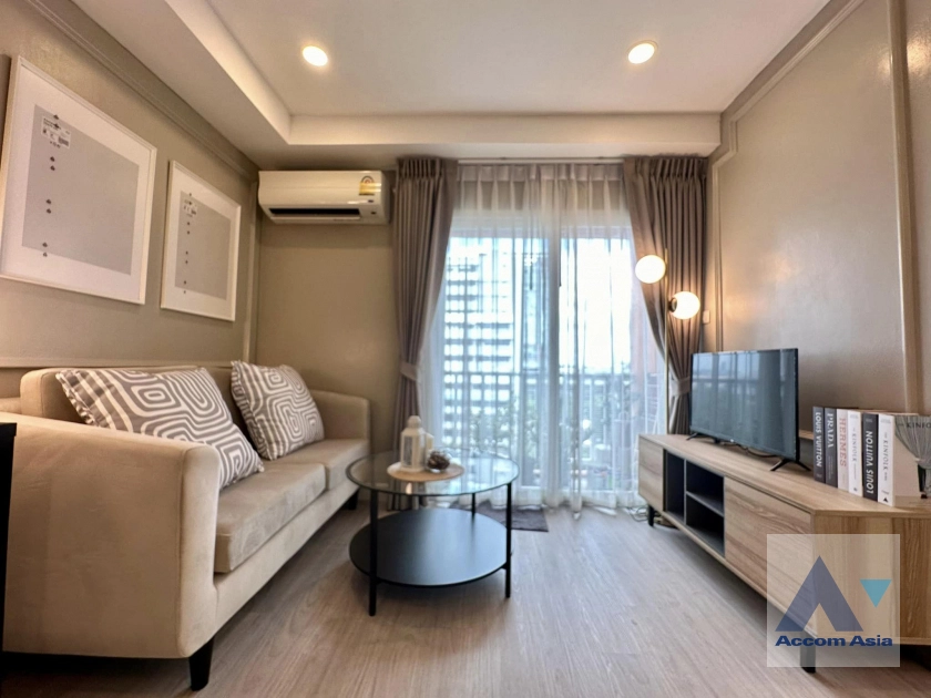 The Plenary Sathorn Condominium  1 Bedroom for Sale   in Charoennakhon Bangkok