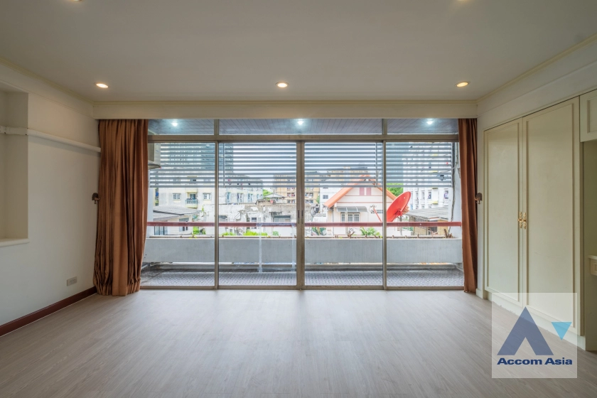 16  3 br Townhouse for rent and sale in Sukhumvit ,Bangkok BTS Ekkamai AA41105