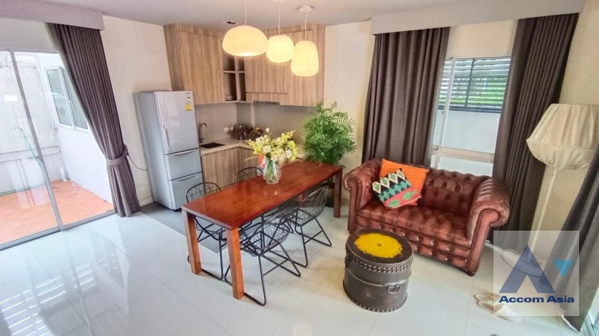 4  3 br Townhouse for rent and sale in Sathorn ,Bangkok BRT Nararam 3 at Cote Maison Rama 3 AA41106