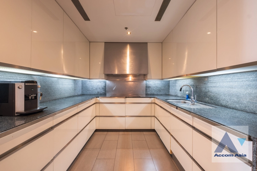 unit 3 Bedrooms  Condominium For Rent & Sale in Sathorn, Bangkok  near BTS Chong Nonsi - MRT Lumphini (AA41107)