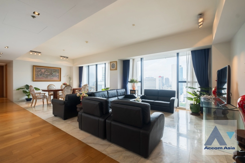 unit 3 Bedrooms  Condominium For Rent & Sale in Sathorn, Bangkok  near BTS Chong Nonsi - MRT Lumphini (AA41107)