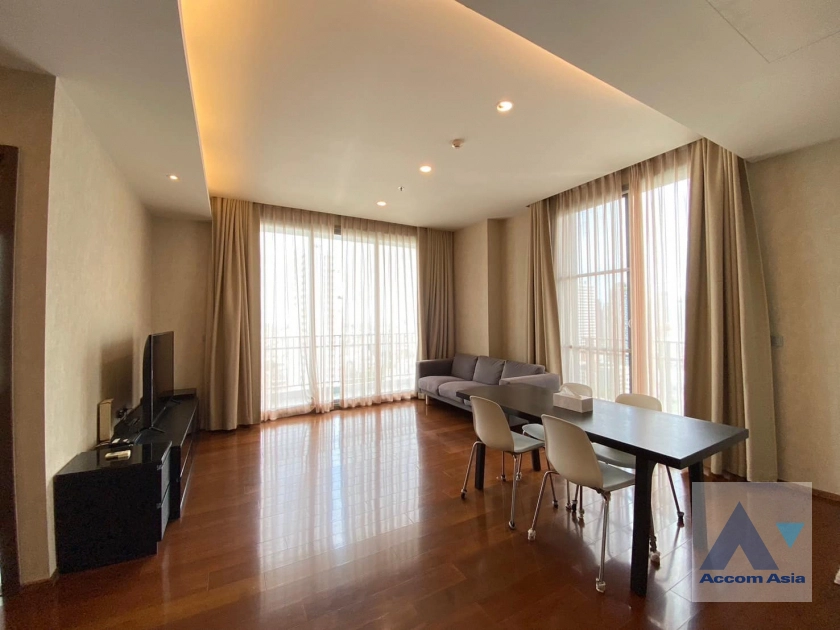  Quattro Thonglor Condominium  2 Bedroom for Rent BTS Thong Lo in Sukhumvit Bangkok