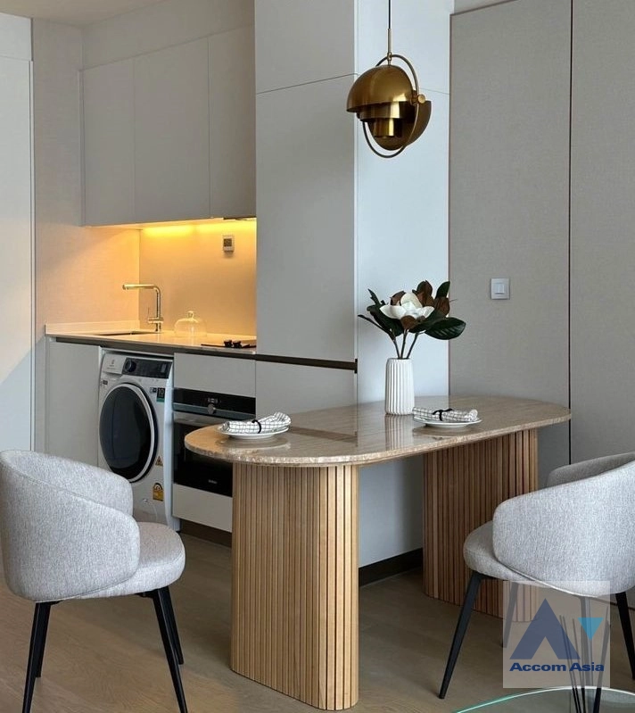 6  1 br Condominium for rent and sale in Sukhumvit ,Bangkok BTS Thong Lo at The Strand Thonglor AA41117