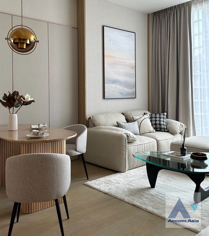  The Strand Thonglor Condominium  1 Bedroom for Sale & Rent BTS Thong Lo in Sukhumvit Bangkok