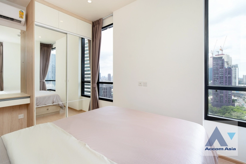 9  2 br Condominium For Sale in Sukhumvit ,Bangkok BTS Ekkamai at Maru Ekkamai 2 AA41124