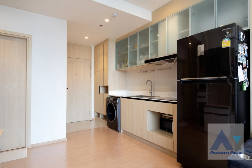 5  2 br Condominium For Sale in Sukhumvit ,Bangkok BTS Ekkamai at Maru Ekkamai 2 AA41124