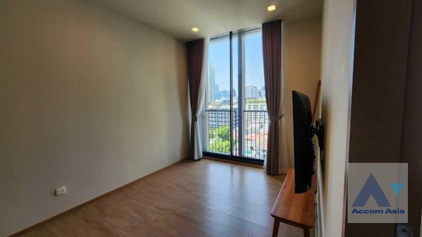 unit 1 Bedroom  Condominium For Rent in Sukhumvit, Bangkok  near BTS Phrom Phong (AA41133)