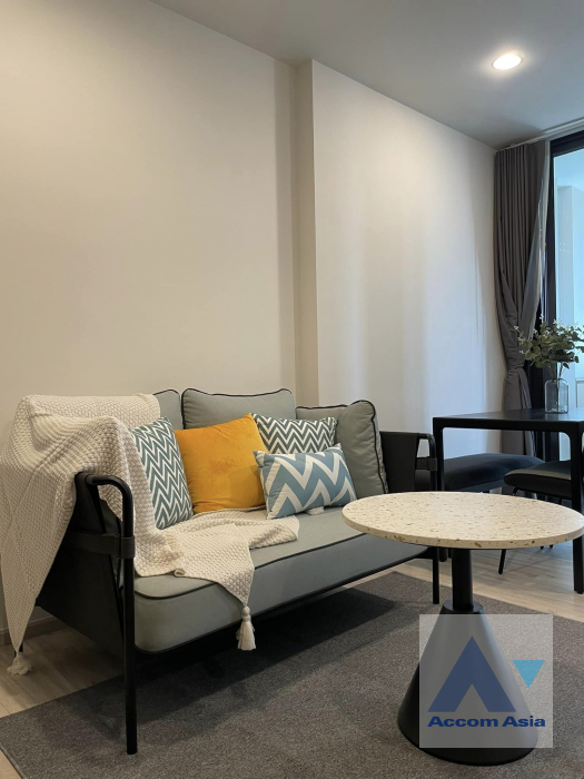 unit 1 Bedroom  Condominium For Sale in Ratchadaphisek, Bangkok  near MRT Sutthisan (AA41142)