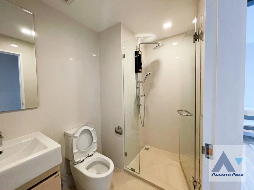 15  2 br Condominium For Rent in Ratchadaphisek ,Bangkok  at Metro Luxe Ratchada AA41147