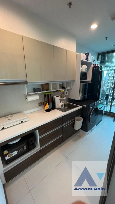 unit 2 Bedrooms  Condominium For Rent in Sukhumvit, Bangkok  near BTS Phrom Phong (AA41166)