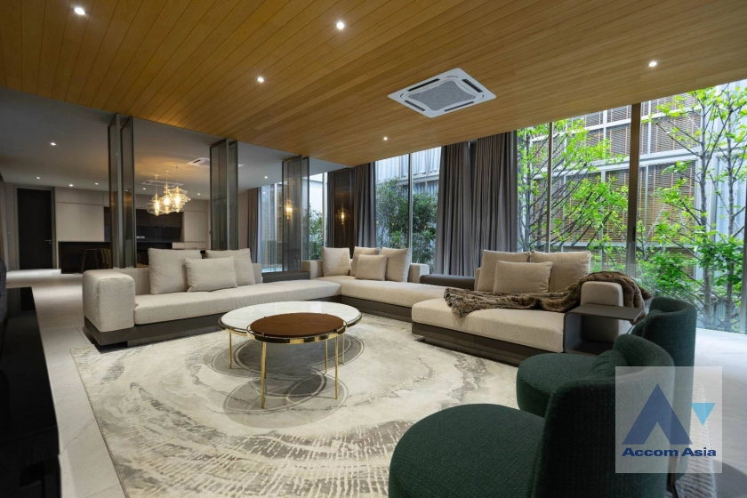 7  5 br House For Sale in Lat Phrao ,Bangkok  AA41171