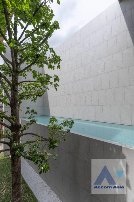  1  5 br House For Sale in Lat Phrao ,Bangkok  AA41171