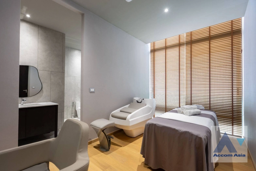 23  5 br House For Sale in Lat Phrao ,Bangkok  AA41171