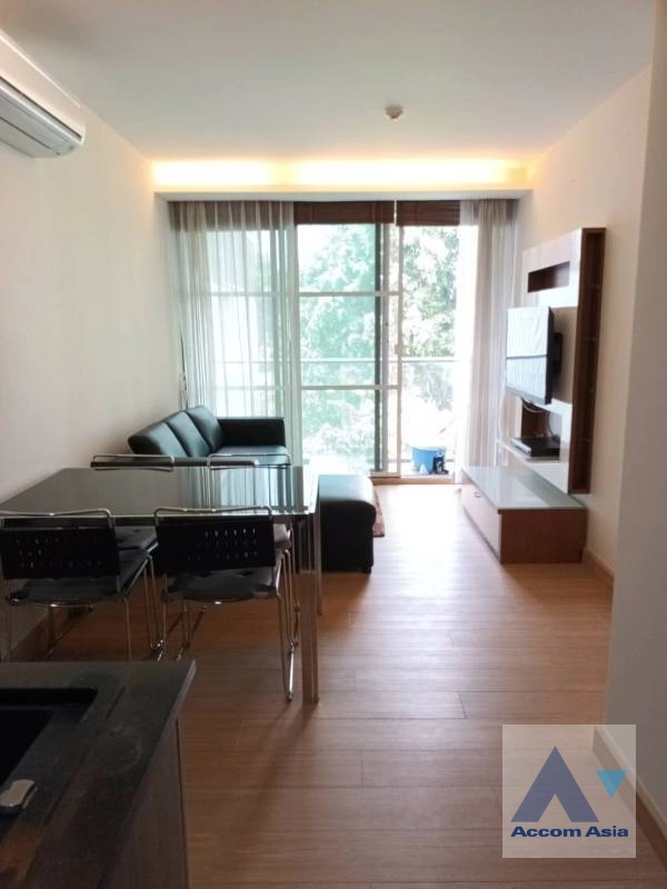  Via 49 Condominium  2 Bedroom for Rent BTS Thong Lo in Sukhumvit Bangkok