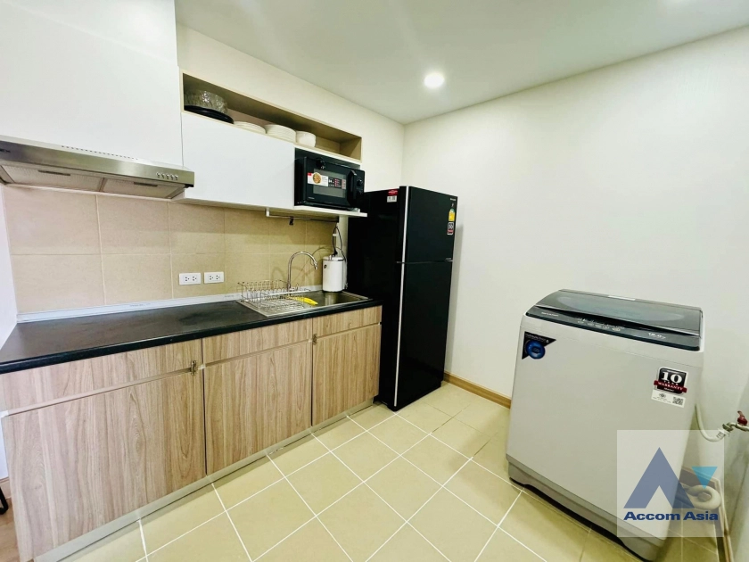 10  2 br Condominium For Sale in Charoen Nakhon ,Bangkok BTS Wongwian Yai at Supalai Loft Prajadhipok-Wongwian Yai AA41194