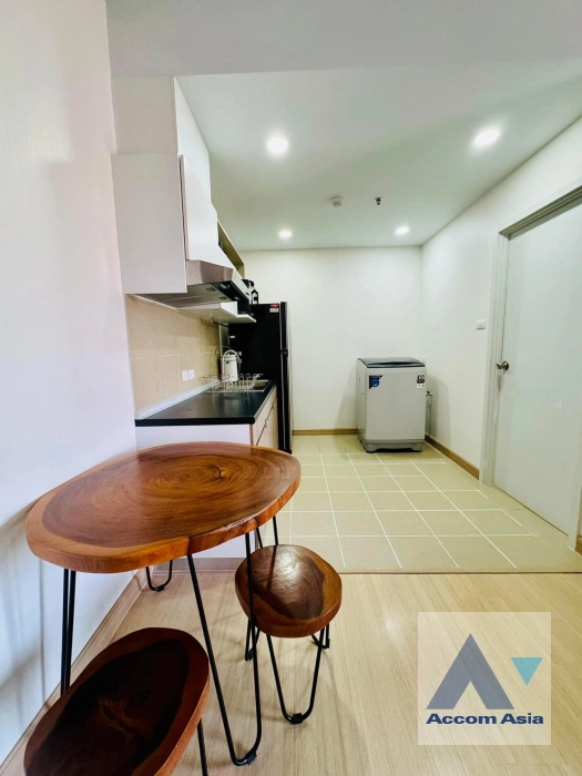 7  2 br Condominium For Sale in Charoen Nakhon ,Bangkok BTS Wongwian Yai at Supalai Loft Prajadhipok-Wongwian Yai AA41194
