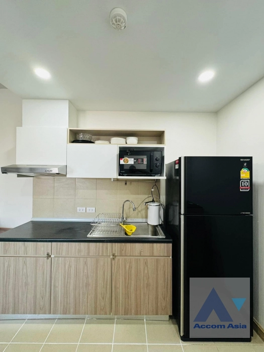 9  2 br Condominium For Sale in Charoen Nakhon ,Bangkok BTS Wongwian Yai at Supalai Loft Prajadhipok-Wongwian Yai AA41194