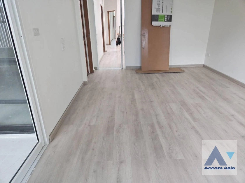  1  4 br House For Rent in Sukhumvit ,Bangkok BTS Ekkamai AA41201