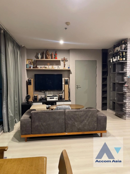 unit 2 Bedrooms  Condominium For Rent in Ratchadaphisek, Bangkok  near MRT Huai Khwang (AA41221)