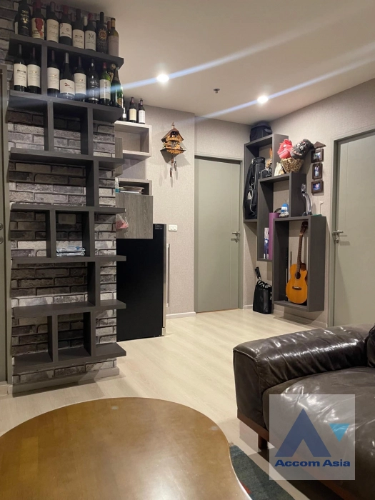 4  2 br Condominium For Rent in Ratchadaphisek ,Bangkok MRT Huai Khwang at Life Ratchadapisek AA41221