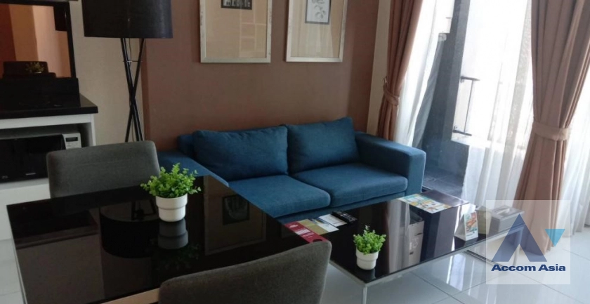 Up Ekamai Condominium  1 Bedroom for Sale BTS Ekkamai in Sukhumvit Bangkok