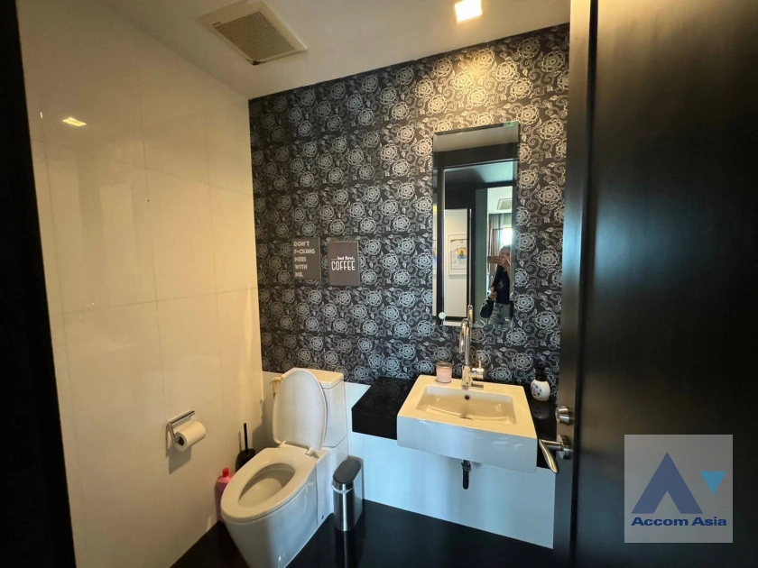 18  3 br Condominium For Rent in Sathorn ,Bangkok MRT Lumphini at Supreme Garden AA41233