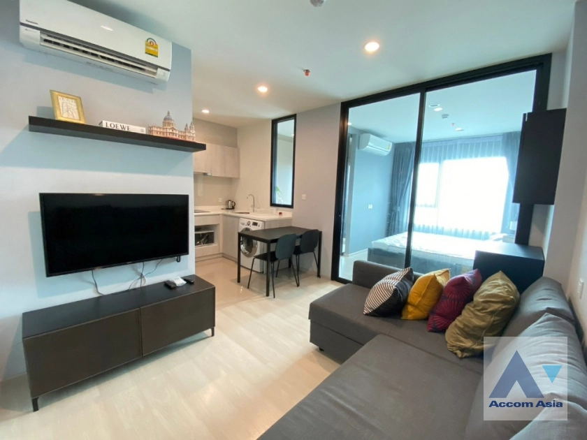 unit 1 Bedroom  Condominium For Sale in Ratchadaphisek, Bangkok  near BTS Asok (AA41247)