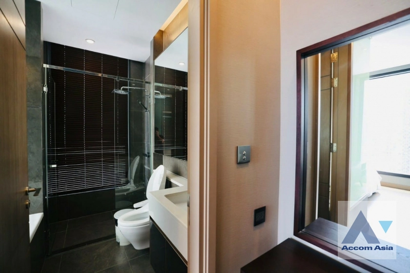 32  1 br Condominium For Rent in Ratchadaphisek ,Bangkok BTS Asok - MRT Phetchaburi - ARL Makkasan at The Esse At Singha Complex AA41249