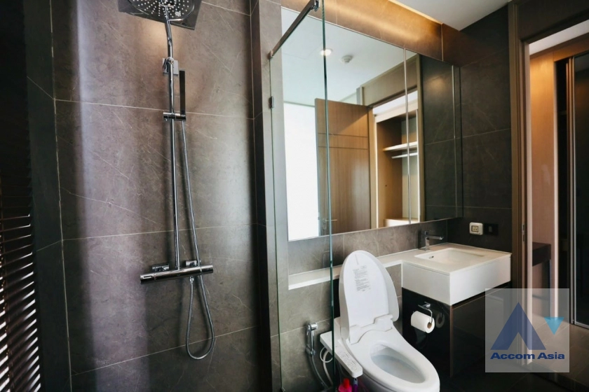 30  1 br Condominium For Rent in Ratchadaphisek ,Bangkok BTS Asok - MRT Phetchaburi - ARL Makkasan at The Esse At Singha Complex AA41249